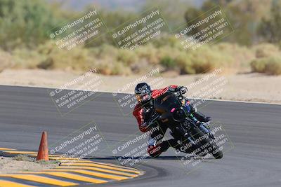 media/Oct-08-2022-SoCal Trackdays (Sat) [[1fc3beec89]]/Turn 10 (945am)/